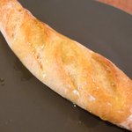 L'Octave Hayato KOBAYASHI - ランチコース 5598円 のスタイルブレッドのパン