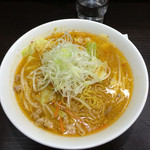 味噌ラーメン、870円