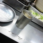 錫製のコップ酒