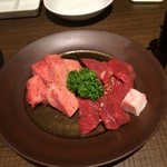 焼肉トラジ - 