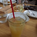 洋食屋 月の森 - セットのドリンクはグレープフルーツジュースにしてみた。