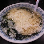 花水ラオシャン 本店 - ワカメタンメン