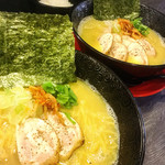 ぼんてんらぁ麺 - 特製・塩、特製・塩＋鶏チャーシュー