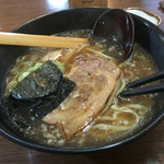 カレー屋けんちゃん - カシミールカレーセットのラーメン
                                