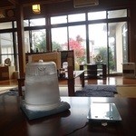 和家 - 店内から中庭方向