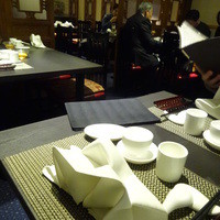 美林華飯店 - １番奥の窓際席