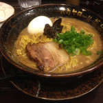 バカヤロー 龍麺房 - 白豚骨ラーメン