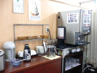Uwapaku - ビール、日本酒、焼酎などのアルコール提供の他、コーヒーや多くの種類のソフトドリンクを提供しております