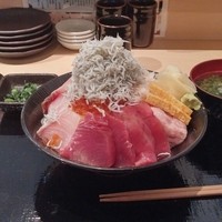 烏賊 鮨ダイニング 鮮助 大宮東口本店 - 神丼