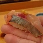 鮨 いとう - 鯵。リフト(^-^)/