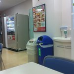 姫路警察署　署員食堂　厨房「アントレ」 - 