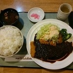 グリルくいしん坊 北店 - みそかつ定食ライス大盛1300円＋20円