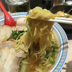 神座 - 半チャーシュー煮玉子ラーメン大盛