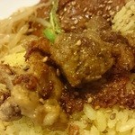 スパスパスパイシーカレー - スパイシーチキンカレー：チキンアップ