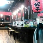 山小屋 - 店内