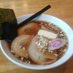 ラーメン大学 - チャーシュー中華そば＋バターのトッピングです、こちらのラーメンも非常に旨いです。