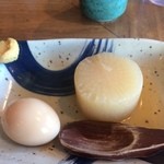 43981652 - tamago & daikon