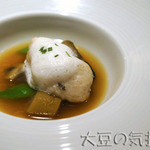 赤坂グリル - ハモとゴボウのカプチーノ仕立て