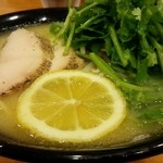 パクチー鶏白湯@￥850+パクチー大盛り￥150