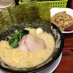 ラーメン神山 - H.27.11.1.昼 濃厚とんこつ醤油らーめん 680円+Bセット(半炒飯) +280円