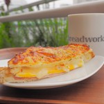 breadworks - クロックムッシュ＋コーヒー