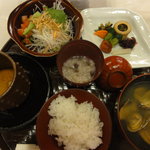 庭園の宿 石亭 - 朝食1