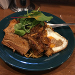 豚のらーめん 弐番手 - 2015年10月
      ８周年記念限定麺
      トマト角煮まぜそば