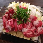 肉安来や - すき焼き