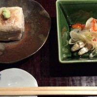 うち山 - 前菜　焼胡麻豆腐と南蛮漬け