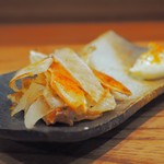 西一条 魚金 - エイヒレ炙り