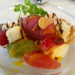 メリメランジュ - パンナコッタとミネラルゼリーのパルフェ 別な角度から。