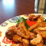 Edainingu - 鶏肉のカシューナッツ炒め
