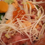 さかえ寿司 - 海鮮丼アップ