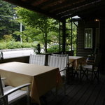 パインズ ランチョネット - テラス席