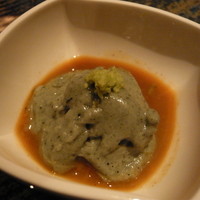 ラ・ボンバンス - 蓬胡麻豆腐と揚げ帆立貝　山椒醤油