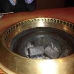 雪月花 大野店 - 炭は未だ熾きてません。