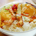 テイスト オブ ハワイ カフェ - ロコモコ。ハンバーグはうしろに隠れてます＾＾