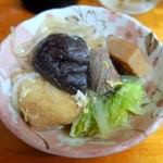 とりしん一 - お通し（煮物）
優しい味わいの煮物