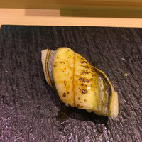 つきじ鈴富 ホテルニューオータニ店 - フワッフワの穴子を炙った握り。個人的には一番気に入った握り！