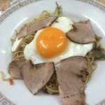 春日飯店 - 五目焼きそば ＝ 600円[税込]