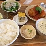 ノムカフェ - ベトナムしゅうまい定食