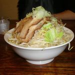 らーめんでぽっと - 夜だけしょうゆ 750円＋野菜マシマシ 100円