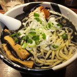 麺屋武蔵 武骨 - ら～麺　黒　税込￥８００