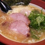 百麺 - 細麺（680円）＋半熟味玉（100円）トッピング