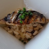 KINOE - ランチ前菜☆北海道産 栗と鮑茸のリゾット 焼きサンマをのせて