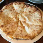 スバカマナ - チーズナン　税別530円