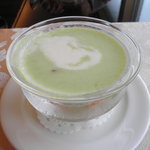 パサージュ 琴海 - アスパラガスの冷製スープ