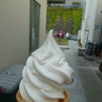 草津パーキングエリア（下り線）スナックコーナー - ソフトクリーム　３００円