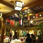 Baguo Buyi Fengwei Restaurant - 