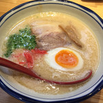 つけ麺 ががちゃい - 201510 とりとん醤油ラーメン(720円)